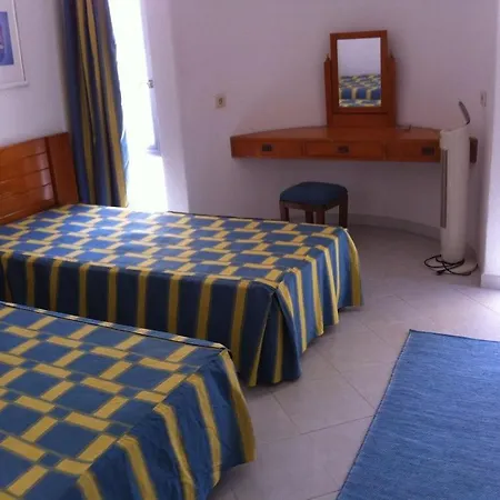 Huge Sunny Terrace Praia Da Oura 2 Bedroom * Albufeira